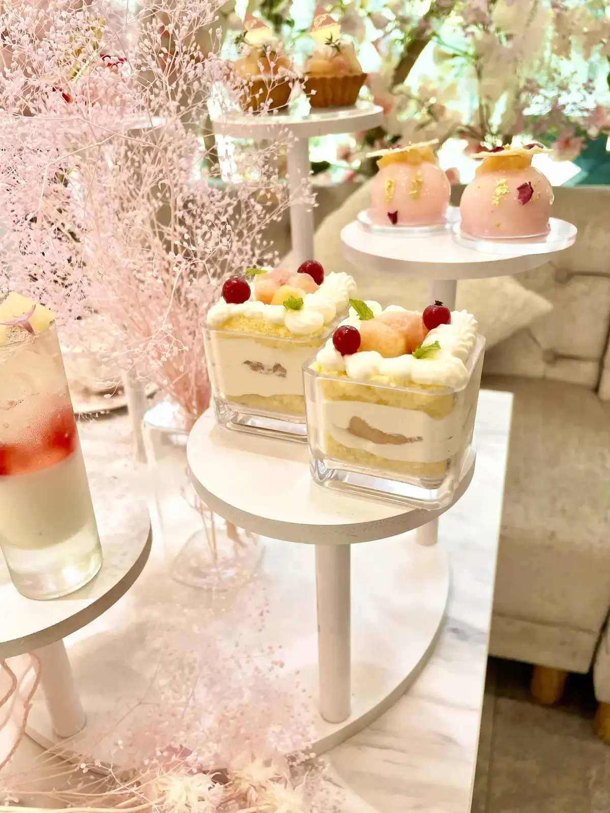 そして生クリーム好きにはたまらない、王道の桃のショートケーキも♡