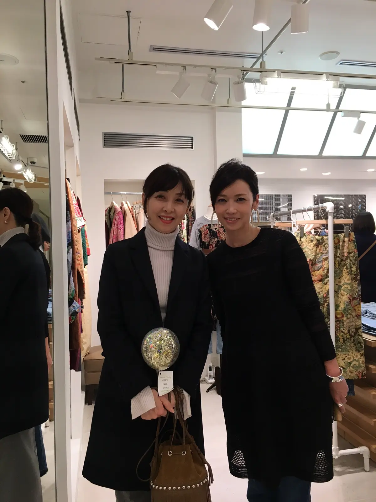 Newomanのシークレットパーティの画像_2