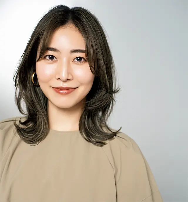 おしゃれな髪色と白髪カバーを両立させたいなら ｢ベースカラー×ハイライト」