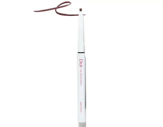 エアクリームペンシル ピーチブラウン ￥1,320／ディー・アップ