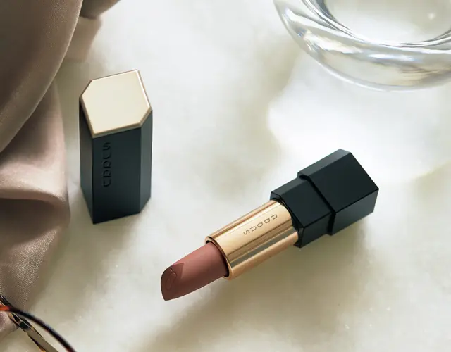 SUQQU シアー マット リップスティック01