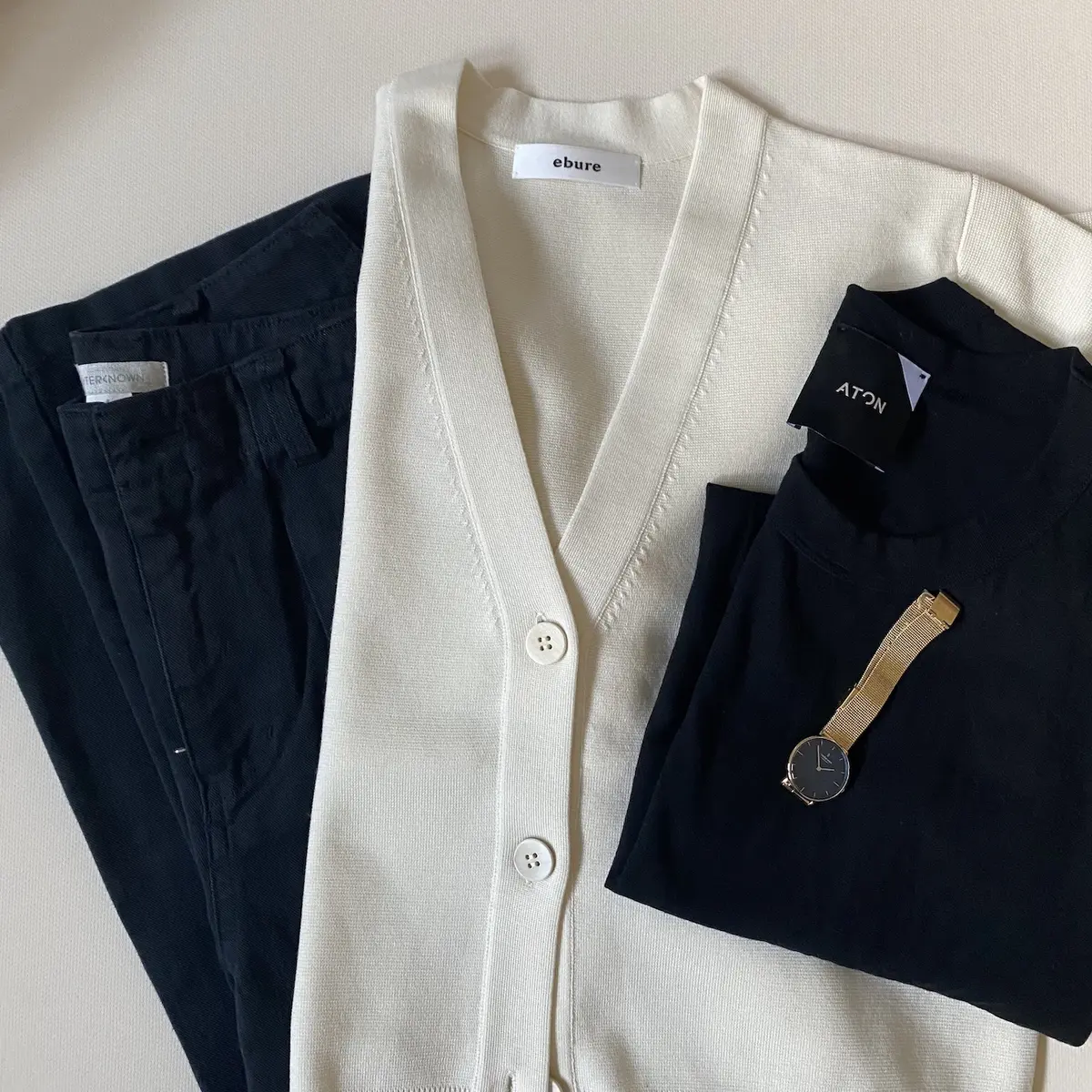 季節の変わり目はカーディガンが使えます！の画像_1