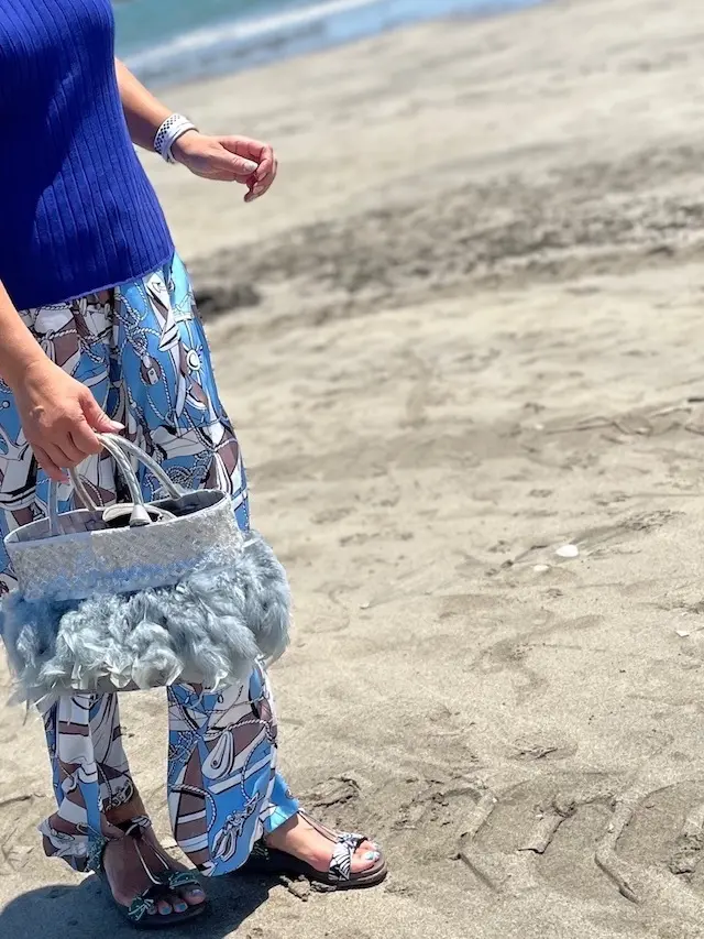 Jマダム　jマダムのおしゃれ　ブルーコーデ　夏コーデ　海コーデ