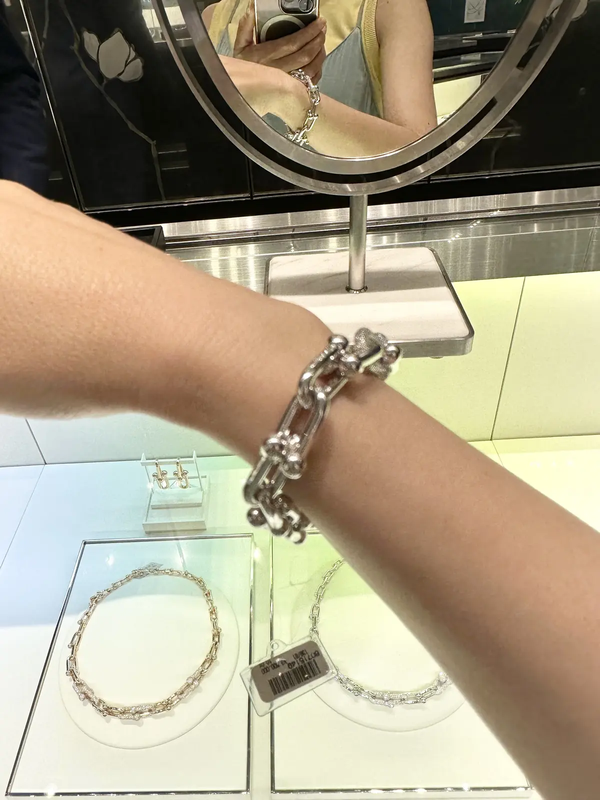 Tiffany ジュエリー展示会　コーデの画像_7