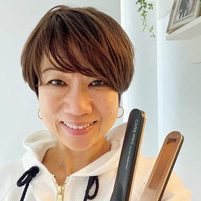 お風呂でトリートメントして『ケアプロ』。 やわらかく指通りのいい髪に！ （Emikoさん／ベースメント ファクトリーデザイン ケアプロ）