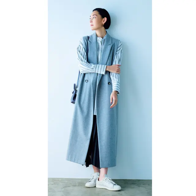 スニーカーのコーデだと…