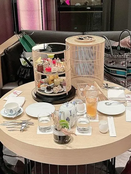 大人気のアフタヌーンティー♪の画像_1