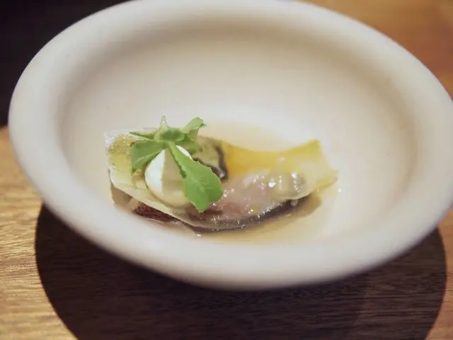 フレンチレストラン　突き出し　マスカルポーネ