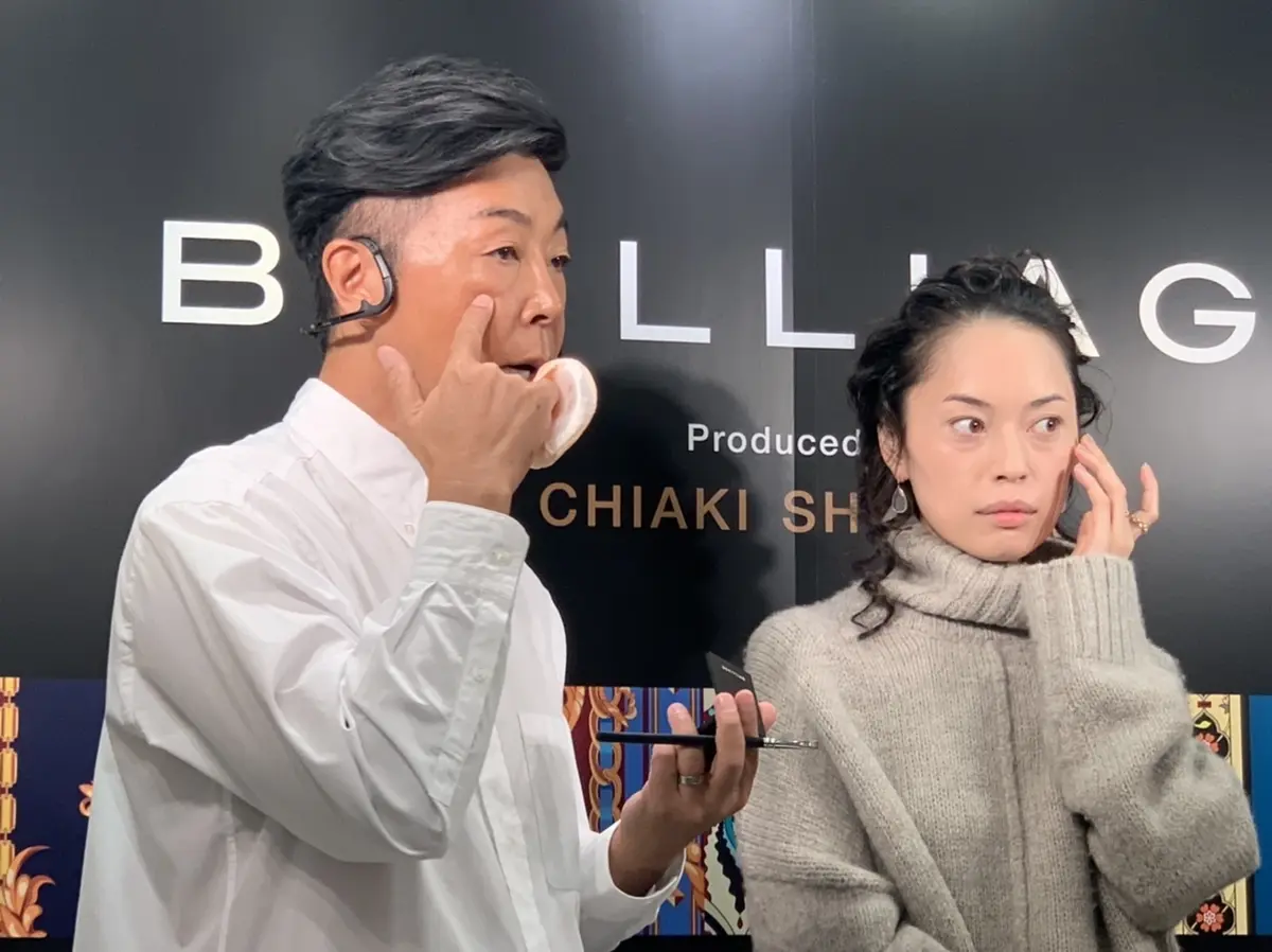 嶋田ちあきさんのメイクテクニックに感動❗の画像_6