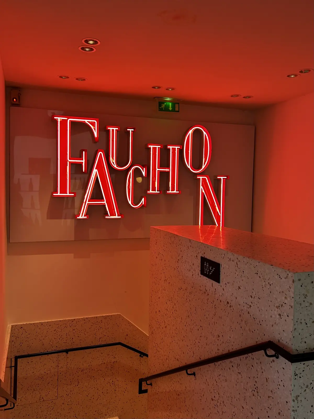 フォションホテル　　　　Fauchon l’Hôtel 