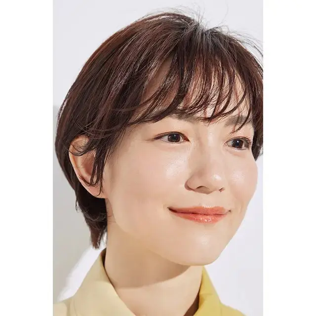 パーマでふんわりショートヘア