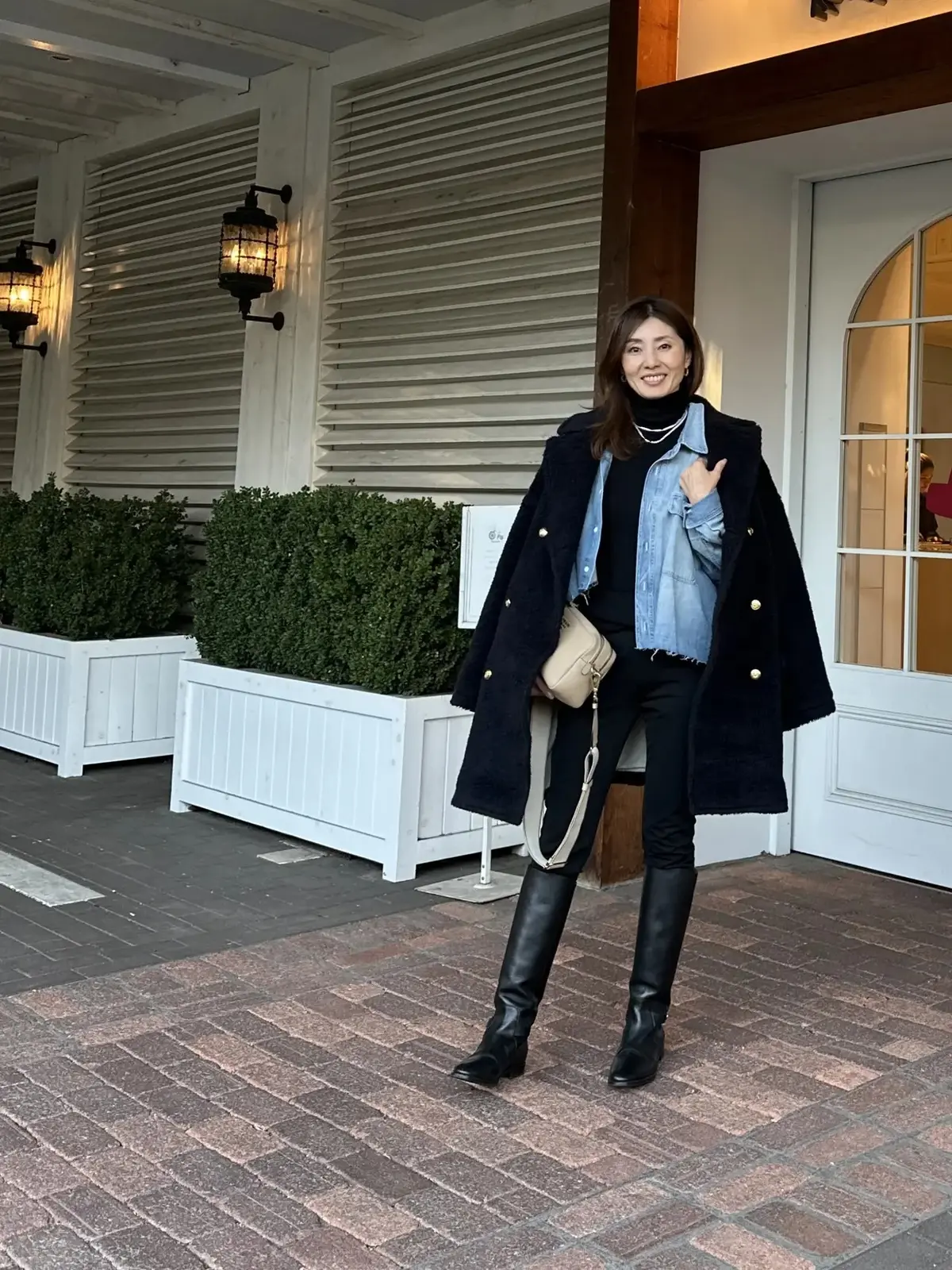 ユニクロ タートルネックニット愛用 エクラ華組  梁瀬理砂さん