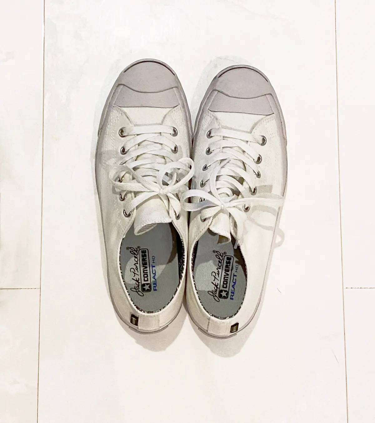 華組　スニーカーコーデ