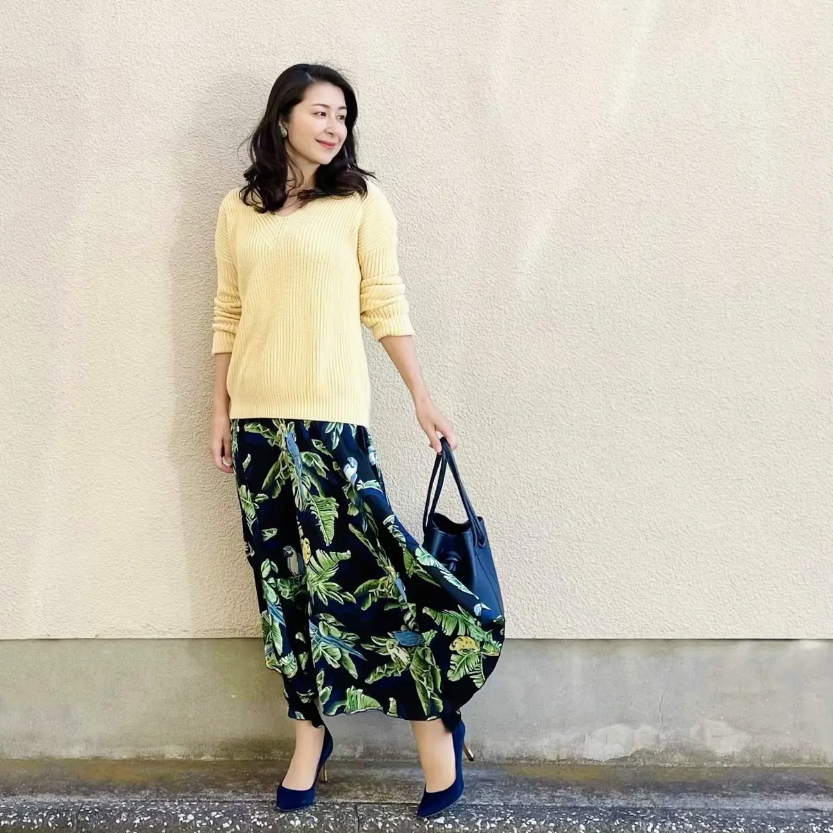 視線が集まる！アラフィーおしゃれブロガー『春のスカート』コーデ