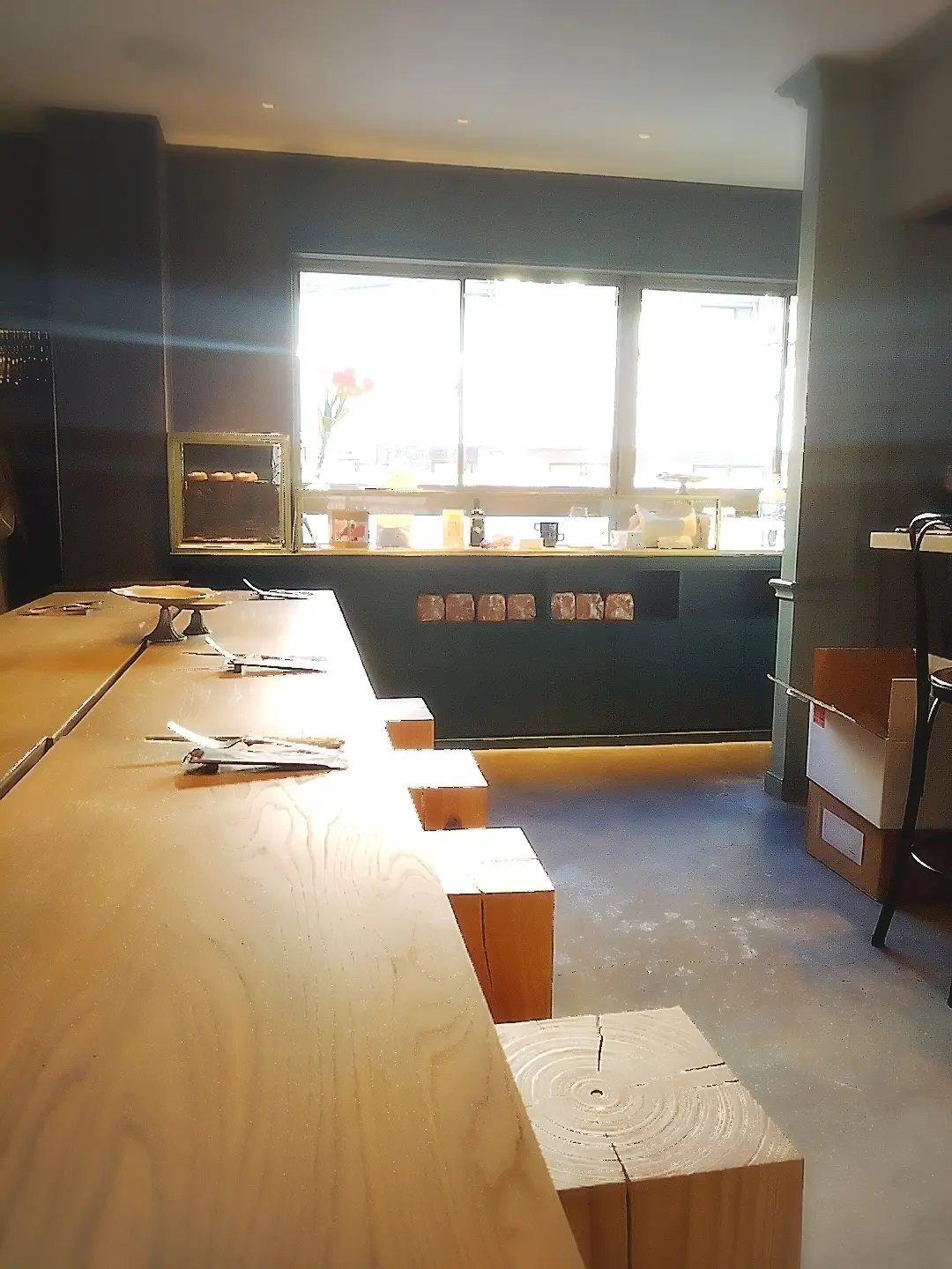 代々木公園『プルミエメ』のモーニング、フレンチトースト、アイスカフェラテ