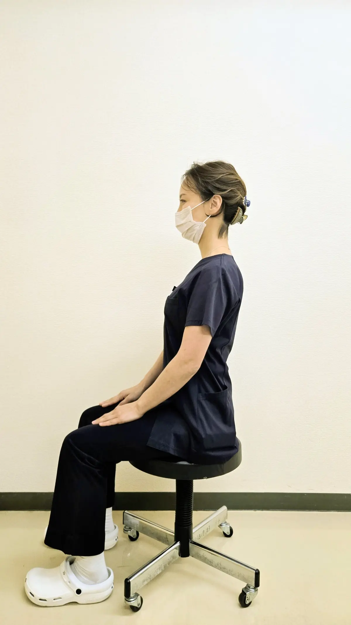 「後ろ姿年齢」は髪と姿勢で変わる—めざせの画像_3