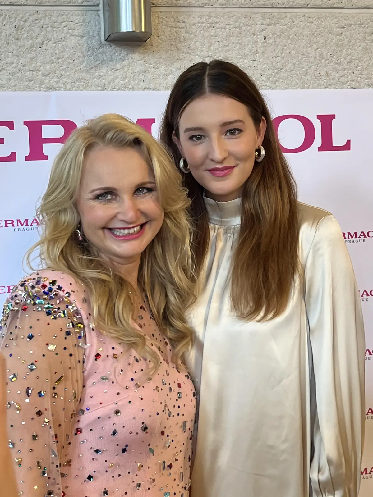 初めての大使館＆コスメイベントへの画像_14