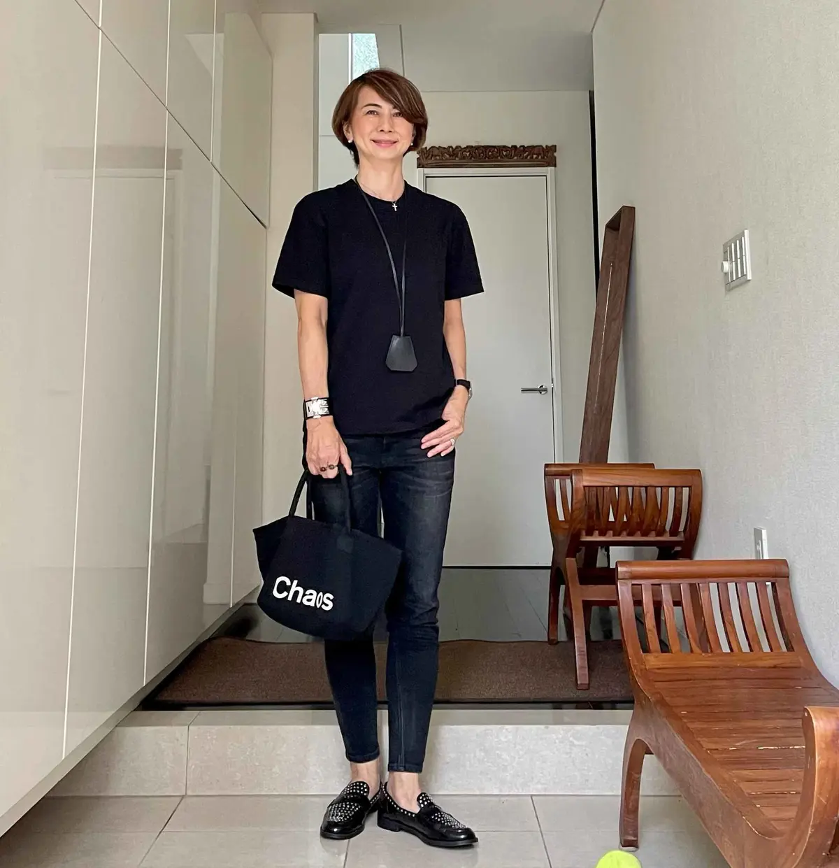 おしゃれなアラフィーのお気に入りバッグ「カオス×エクラ」黒バスケット型トート