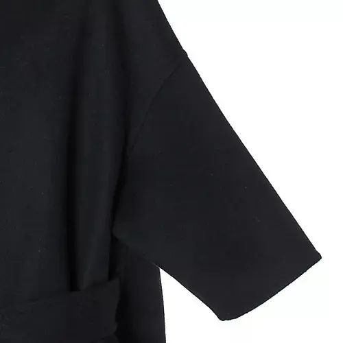 富岡佳子さんがまとう「WOOLRICH」の画像_8