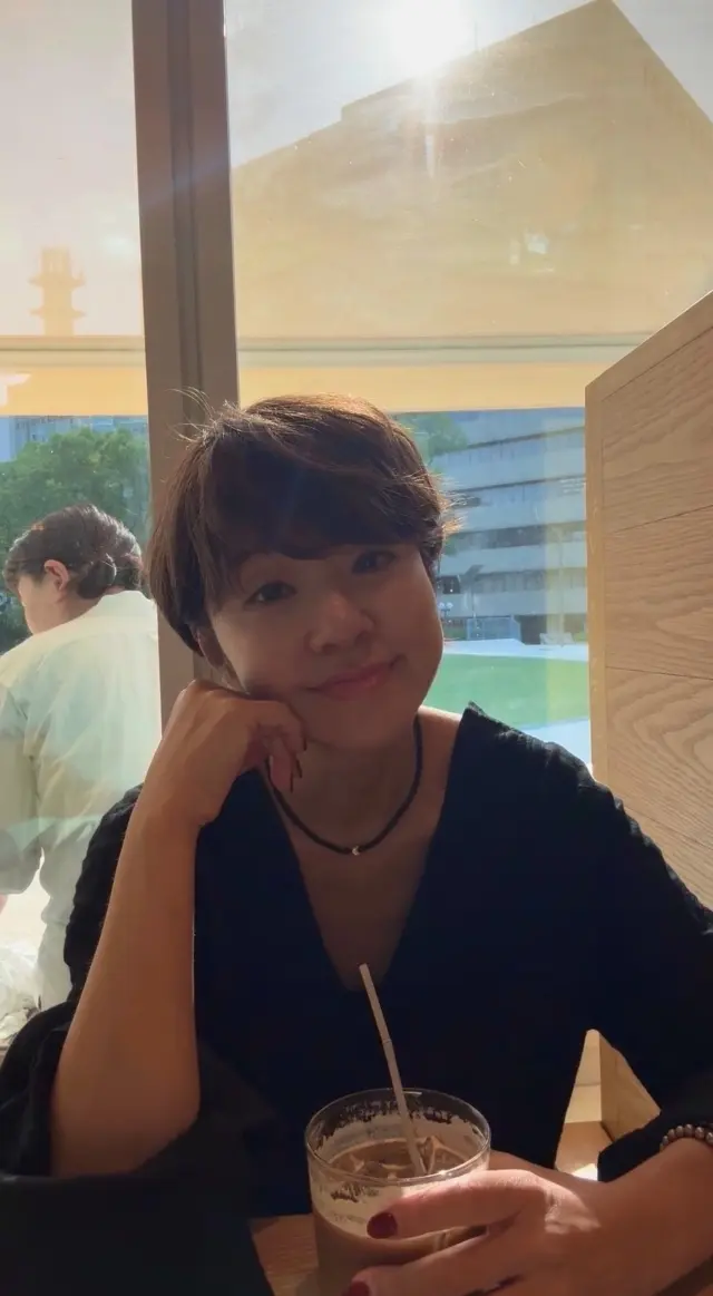 秋のお散歩日和にお気に入りのワンピースでの画像_6