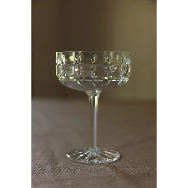 「〈マンハッタン〉 シャンパンクープ」