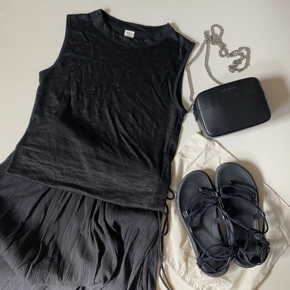 お気に入りの黒コーデの画像_1