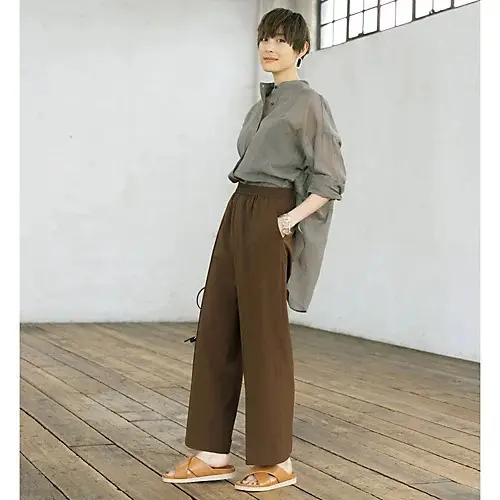 E by eclat 涼感ストレートパンツ ￥17,600