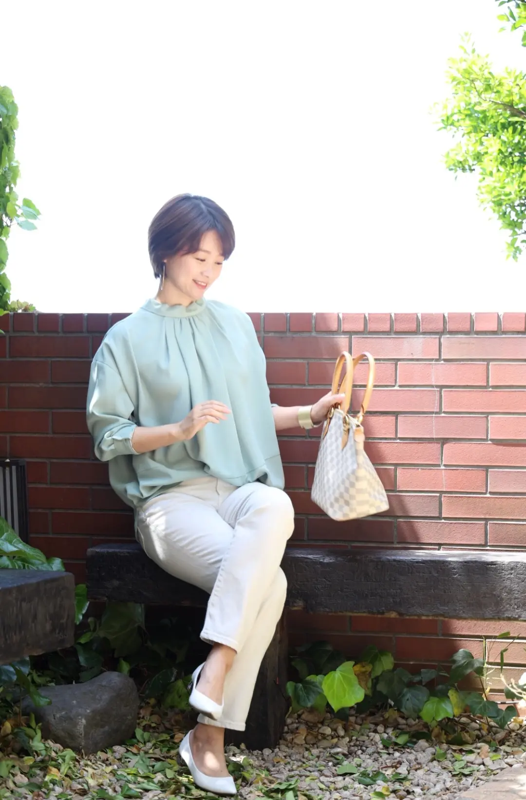 この春お気に入りのレッドカードの白デニムの画像_4