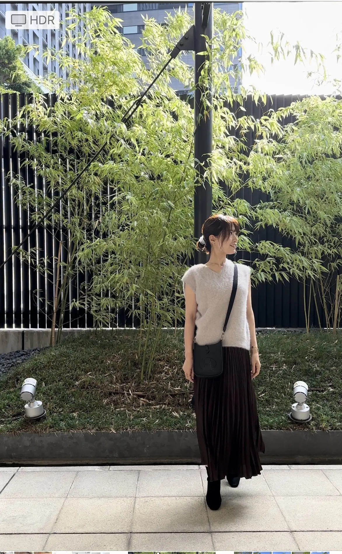 秋の先取りニットベストコーデの画像_4