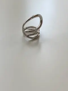 シャルロットシェネのリング