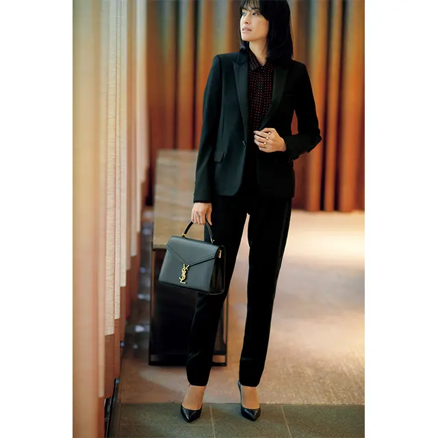 SAINT LAURENT（サンローラン）の黒ジャケット