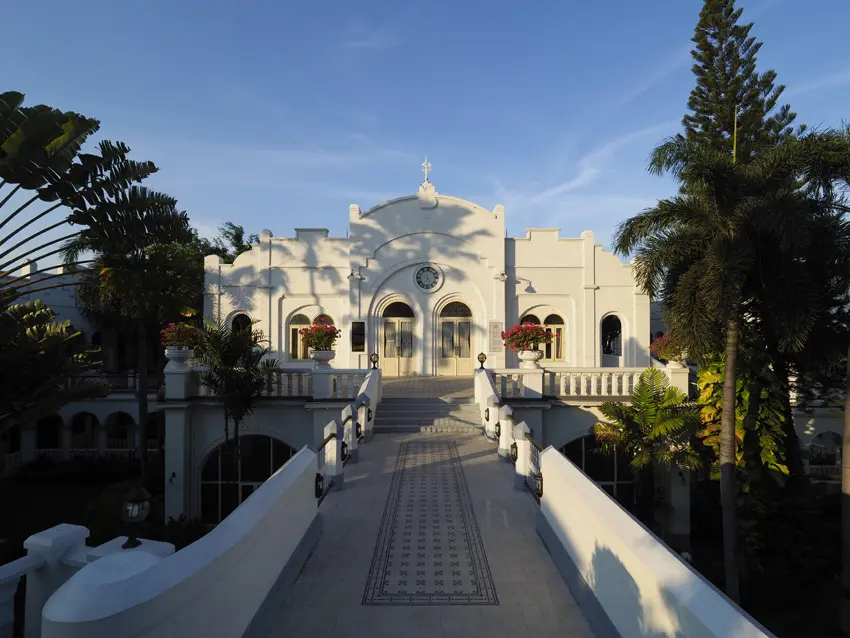 ホテル王サーキーズ ブラザーズの傑作 、の画像_1