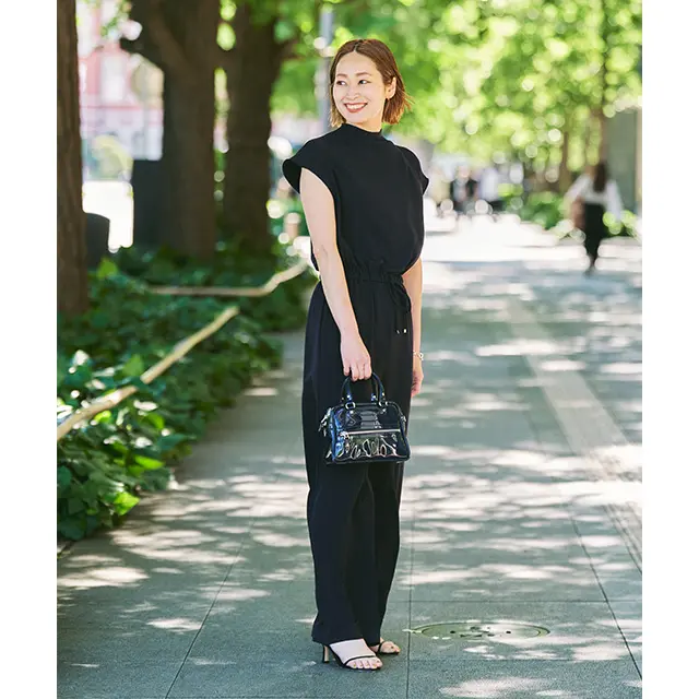 デ・プレ 丸の内店　スタッフ　前田めぐみさん　身長：165cm