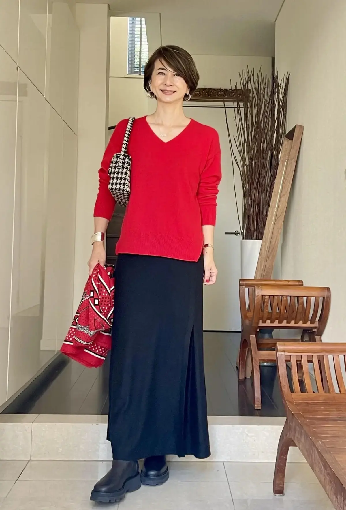 スタイリングはたったの5分！ 憧れの華組・近藤和子さんのふんわり洗練ショートヘアの作り方を大公開