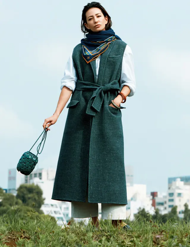 ロングジレとシャツコーデのRINA