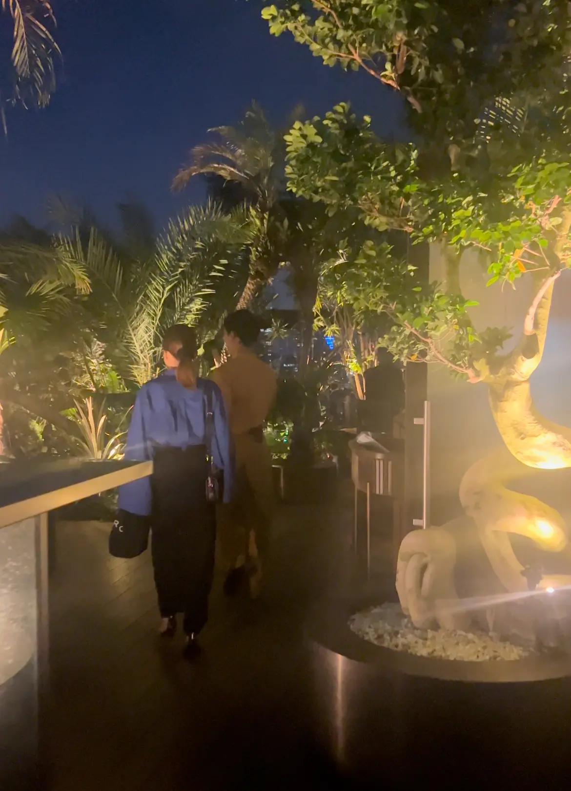 目指したいのは洗練された真夏の黒@ THの画像_16