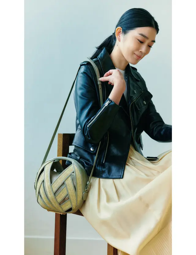 ペラン パリのバッグ「プチ パニエ」コーデのゆうき