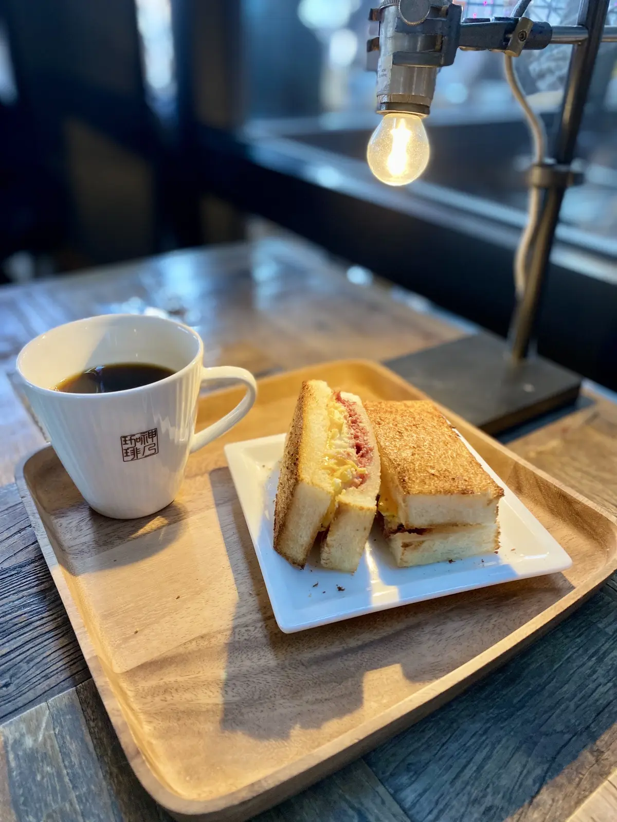 コンビーフと北海道ポテトのホットサンド
