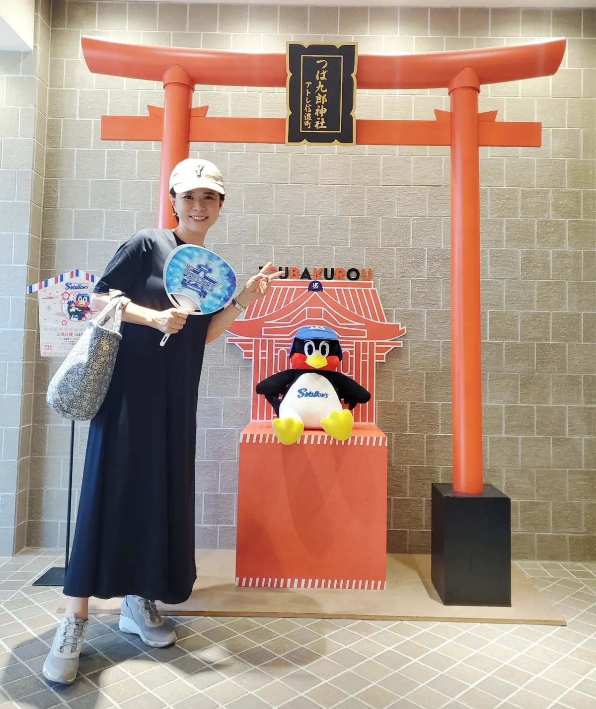 つば九郎神社で今年1年のお礼を。