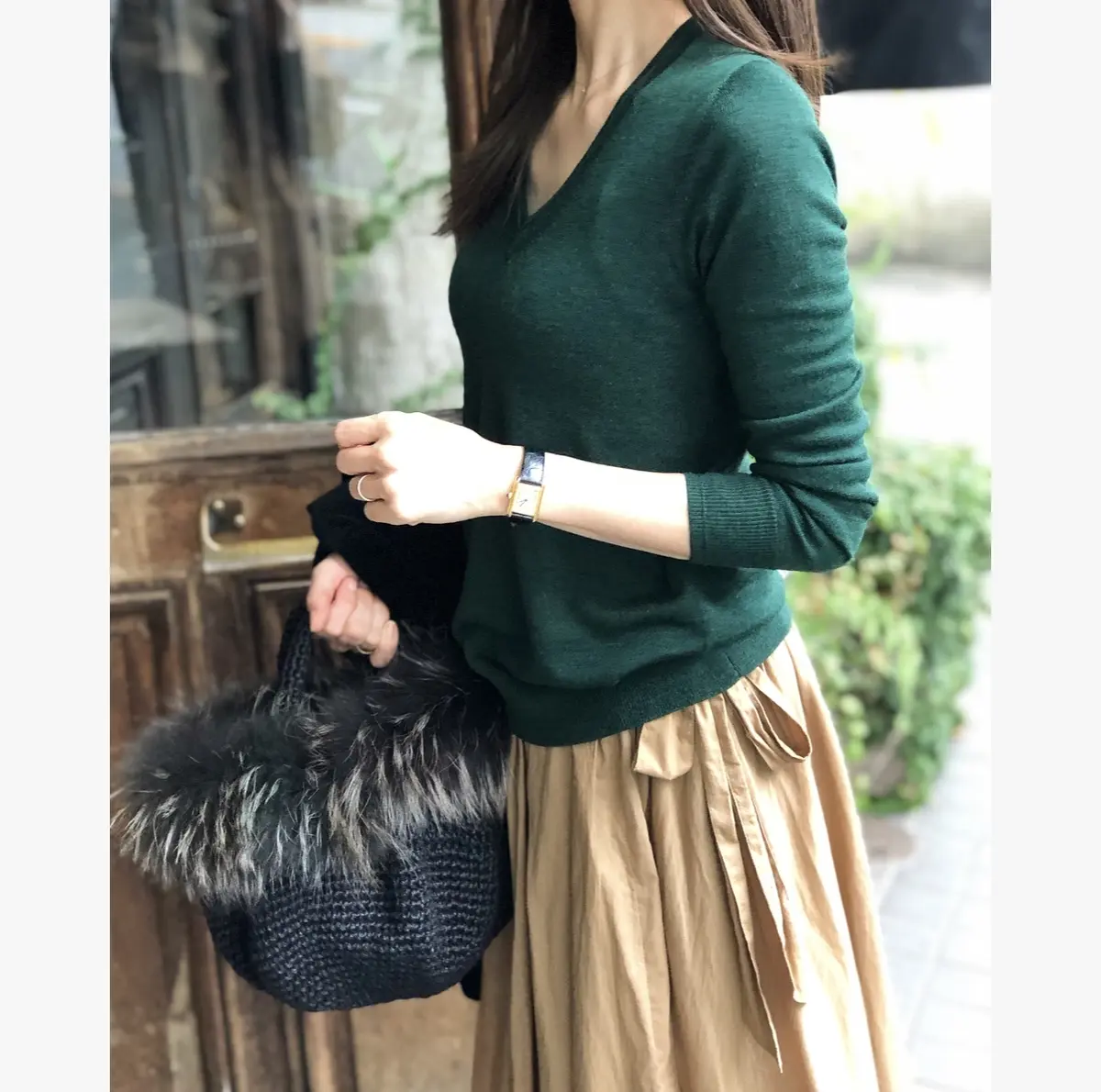 グリーンVニットで、都立大cafeぶらぶの画像_2