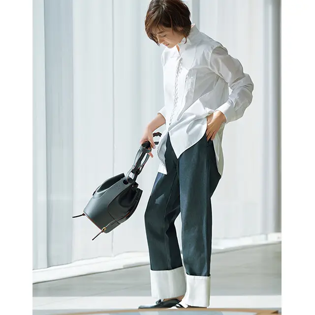 富岡佳子と考える「アラフィーに似合うシャツ」