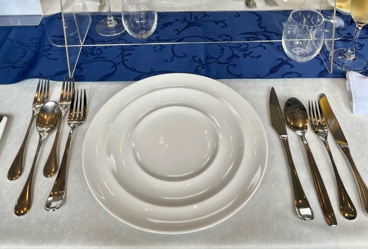 テーブルセッティング