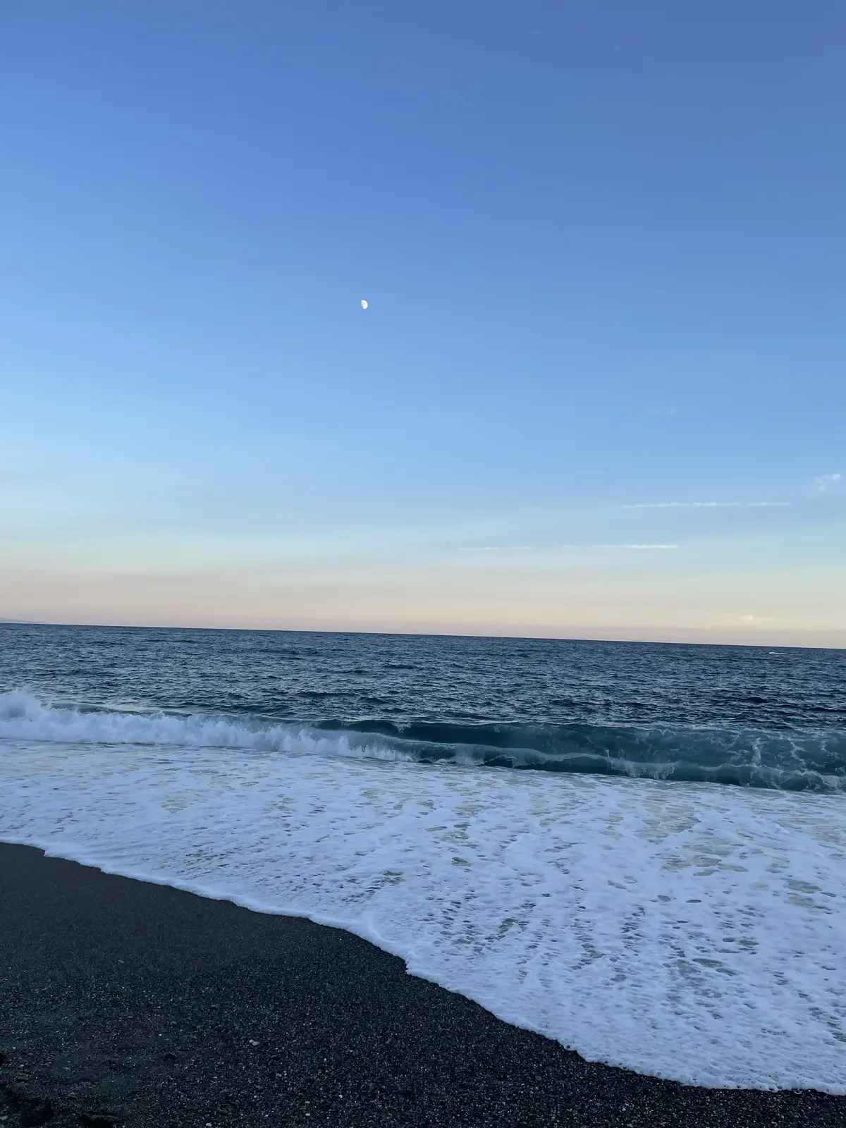 お正月のデニムスタイルはバレルレッグで決の画像_5