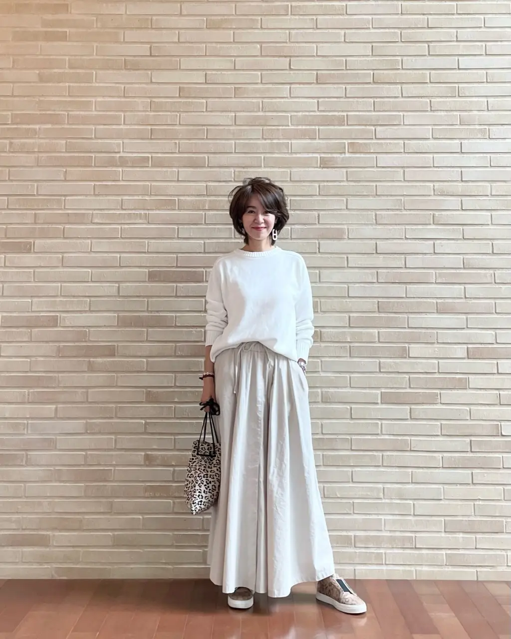 HAUNTのクールネックニット3stylの画像_2