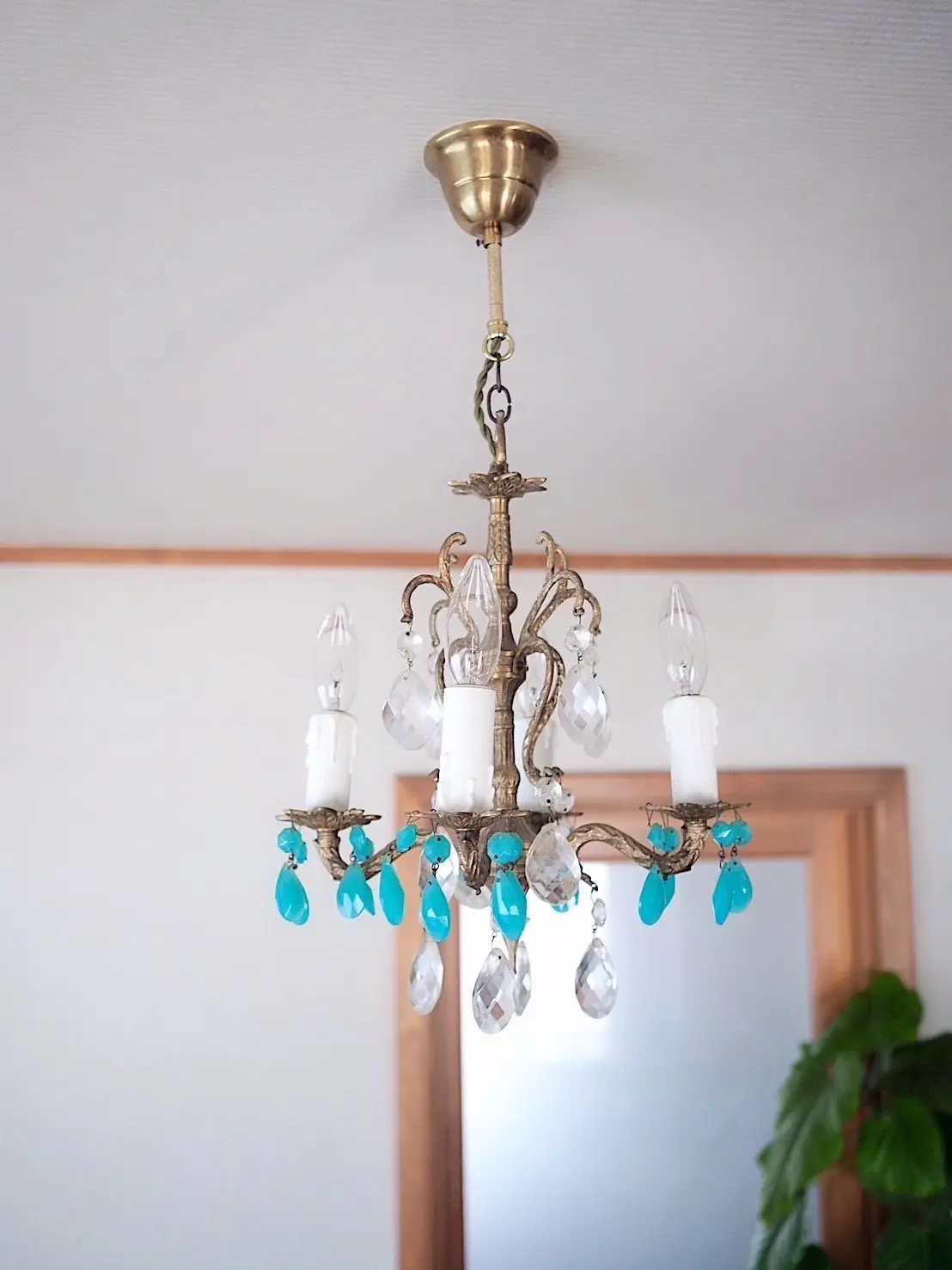 éclat12月号とアンティークのシャンの画像_2