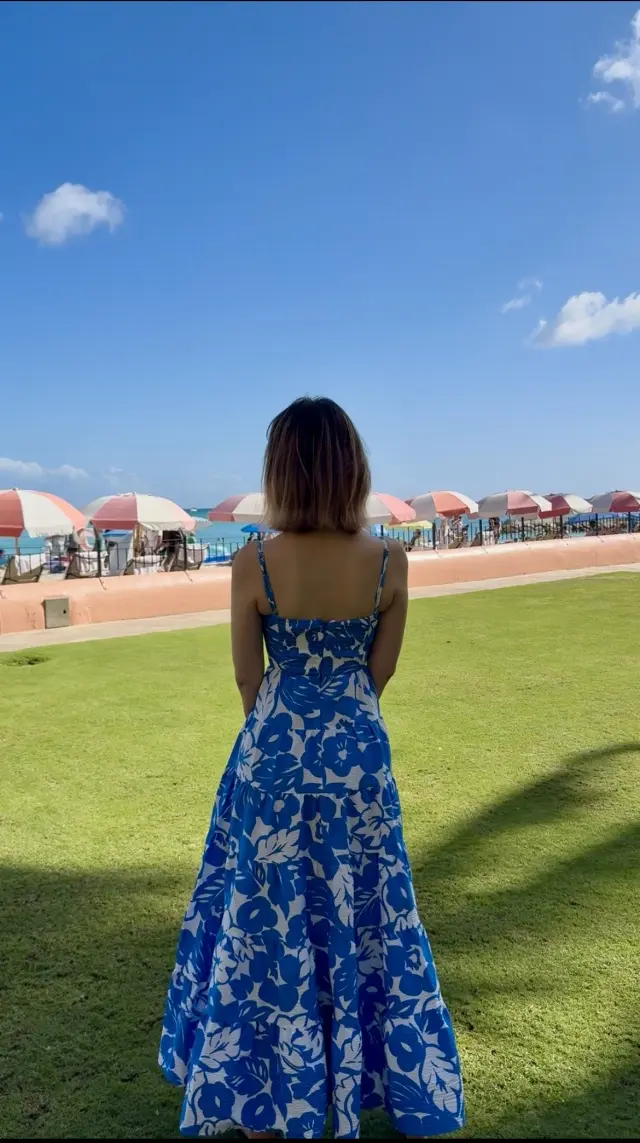 ラッキーモチーフを楽しむリゾートワンピーの画像_6