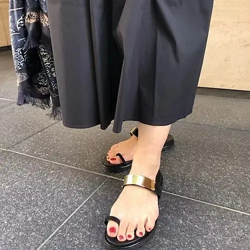 【50代に似合う洗練サンダル15選】このの画像_43