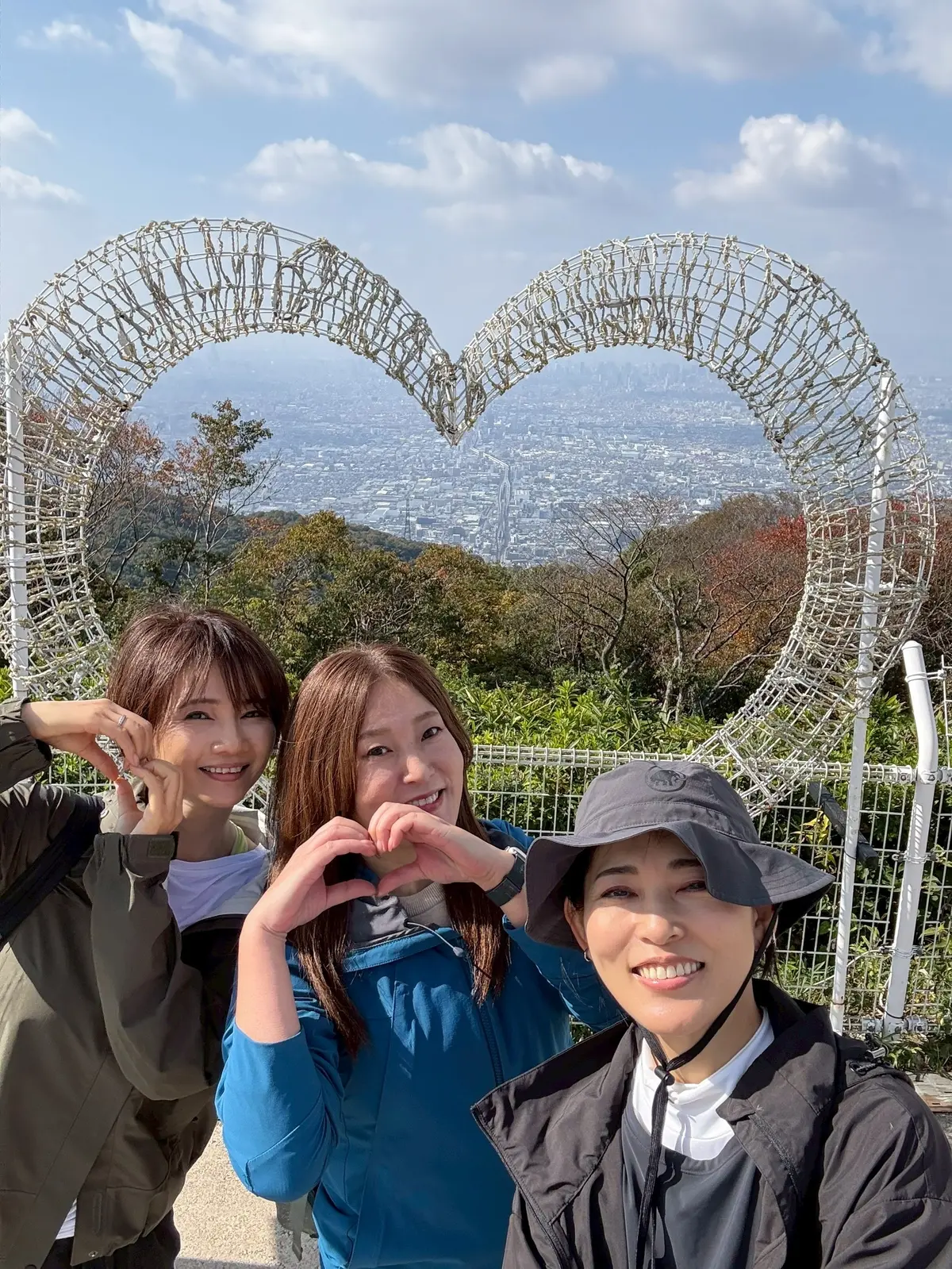 大阪　奈良　生駒山　生駒山上　摩波楽茶屋　インドネシア　インドネシア料理　宝山寺　生駒山上遊園地　幾世屋　和菓子　山登り　トレッキング　ハイキング　山歩き　秋散歩
