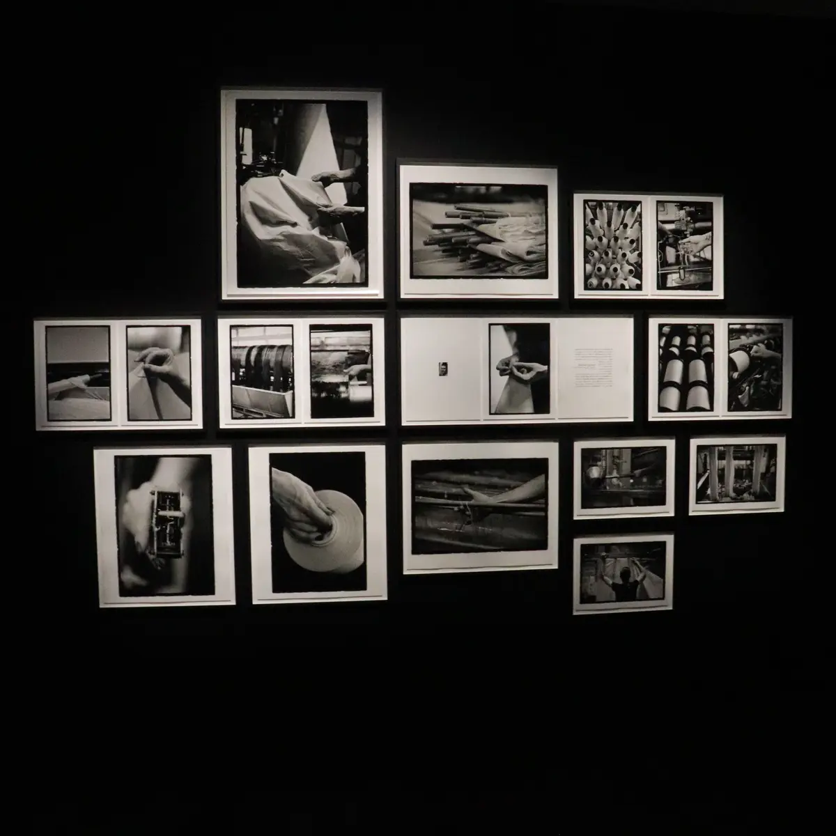 アンヌドゥ ヴァンディエールの展覧会「amainsleveesシャネルを紡ぐ手」