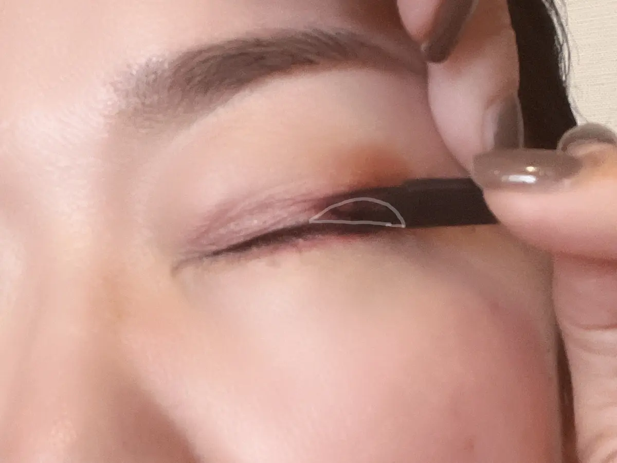 アイメイク　プロセス４